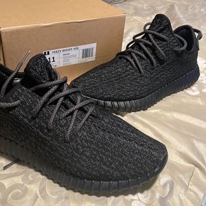 Adidas Yeezy YZY Boost sneaker (black) size 11